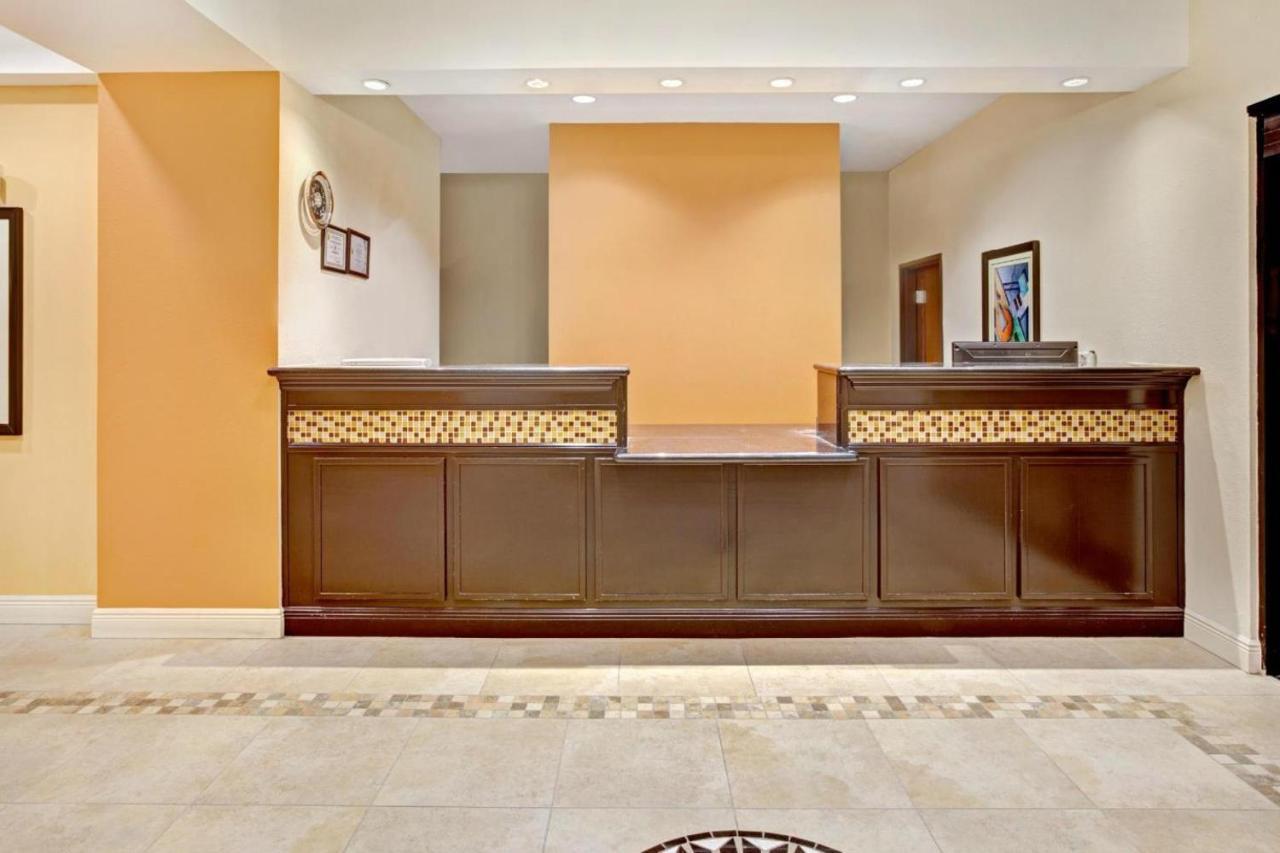 Scottish Inns And Suites - La Porte Ngoại thất bức ảnh
